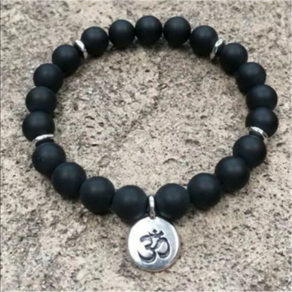 Frosted obsidian gemstone OM bracelet - Picture 2 of 3